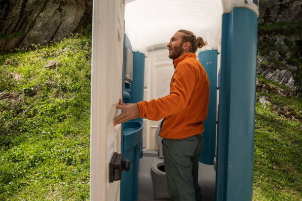 Portable Toilet Options We Offer in Las Lomas, CA
